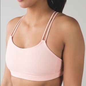 NWT Lululemon Make A Move Bra Size 6